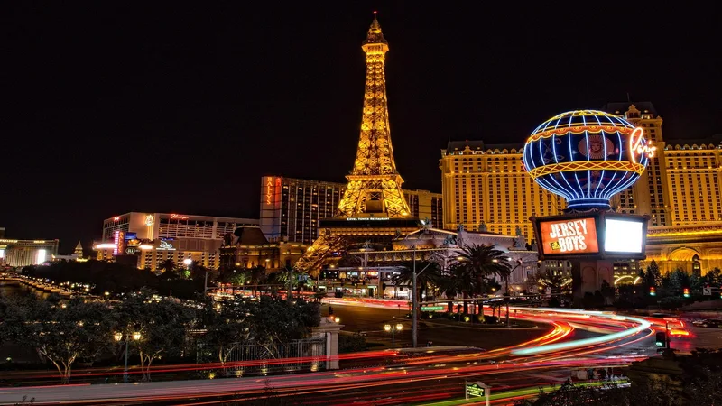 BK8 lô đề đăng nhập - Casino Trực Tuyến Uy Tín | las vegas,  eiffel tower,  buildings,  architecture,  illuminated,  city lights,  motion blur,  long exposure,  casino,  city,  cityscape,  downtown,  night,  gambling,  hotel,  usa,  night photography,  las vegas,  las vegas,  las vegas,  las vegas,  las vegas,  casino,  casino,  hotel